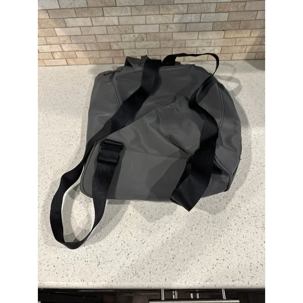 reaction kenneth cole backpack‎ grey